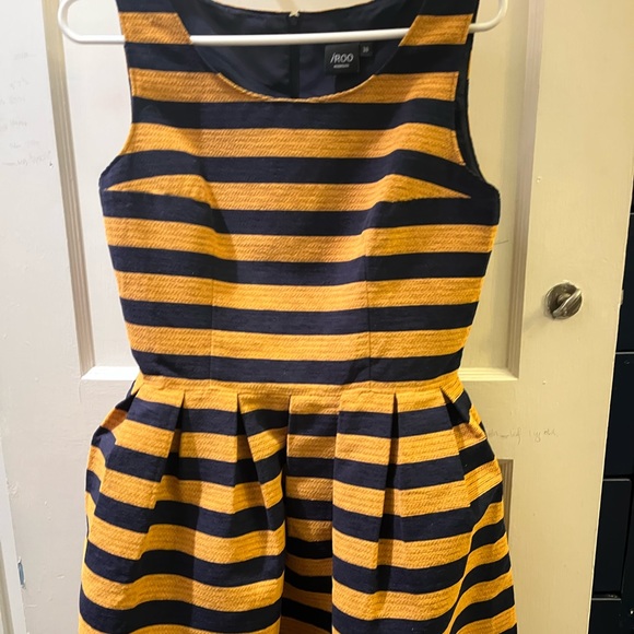 IRoo Moderato Navy and Mustard striped mini - Picture 1 of 4